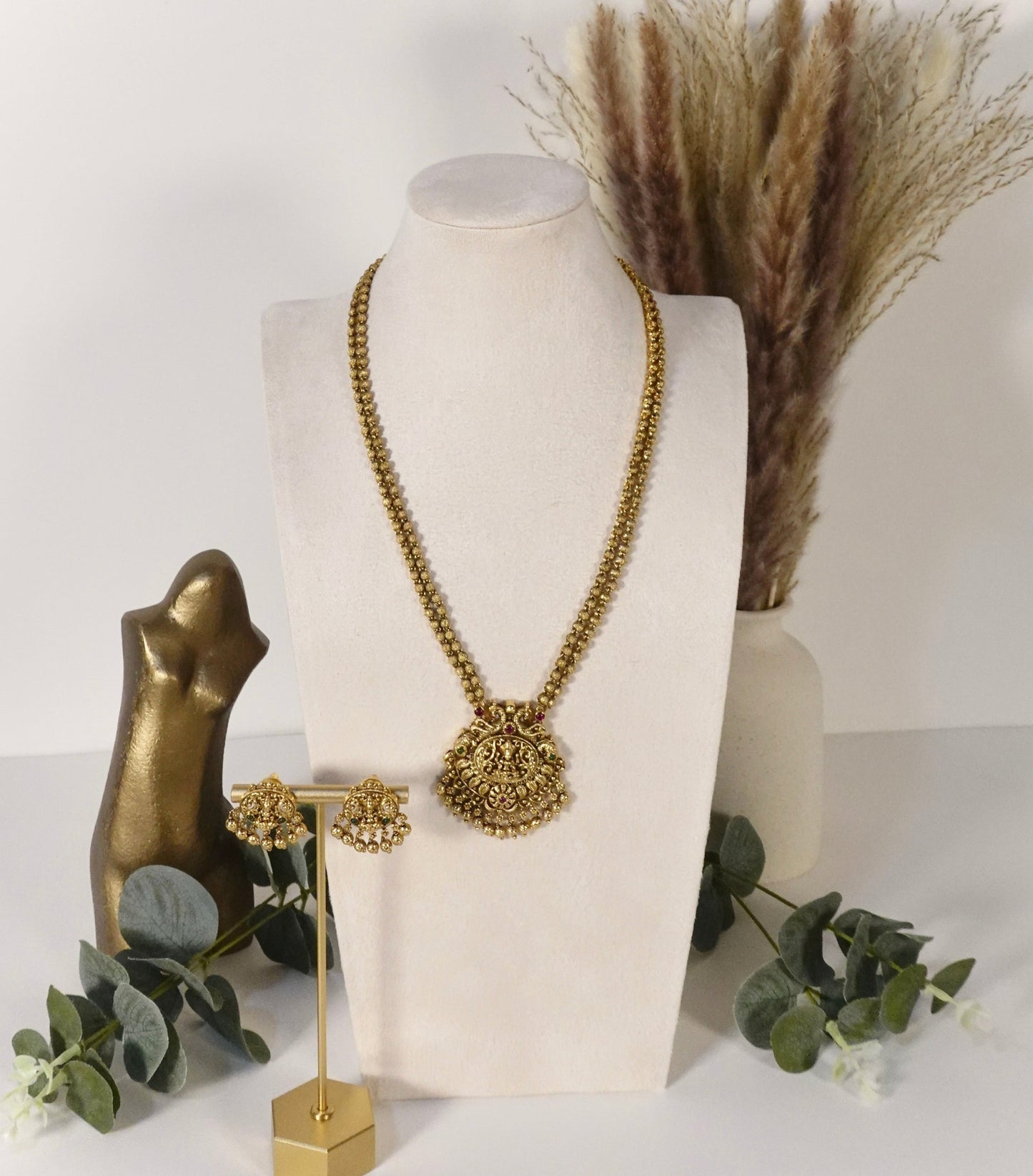 Navira Set